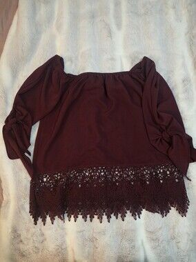 SHEIN Burgundy Off-Shoulder Crochet Hem Blouse
